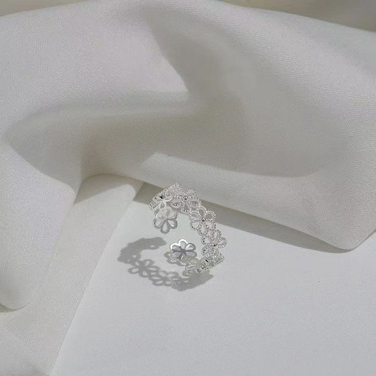 HOLLOW SIX-PETAL FLOWER RING