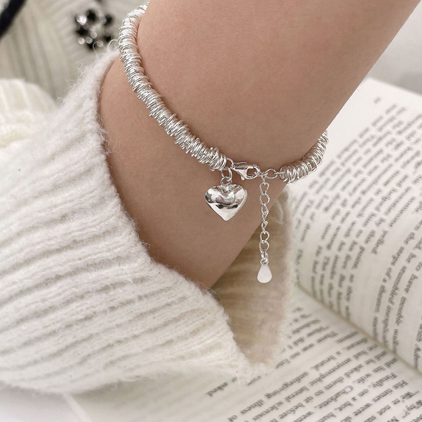 PEACH HEART CLAVICLE BRACELET