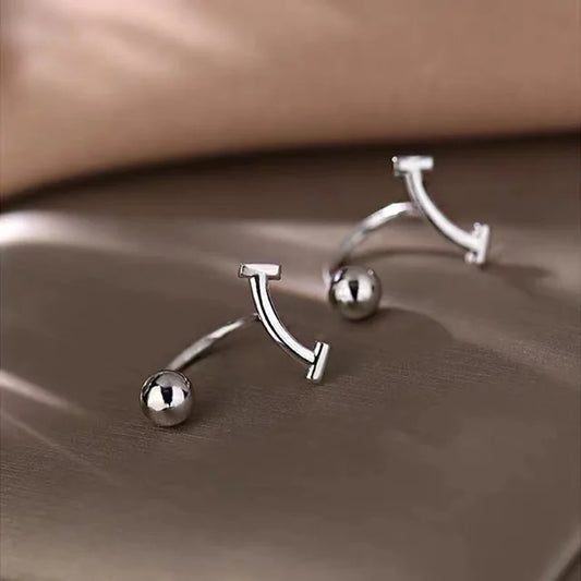 SMILE SCREW-BACK EARRING