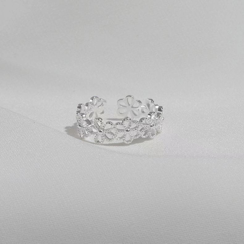 HOLLOW SIX-PETAL FLOWER RING