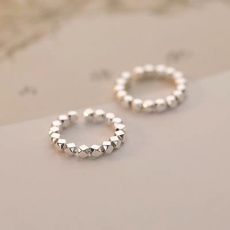 GEOMETRIC BEAD RING