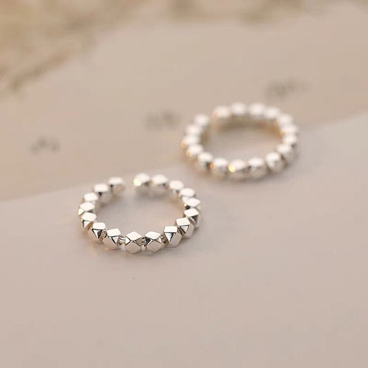 GEOMETRIC BEAD RING