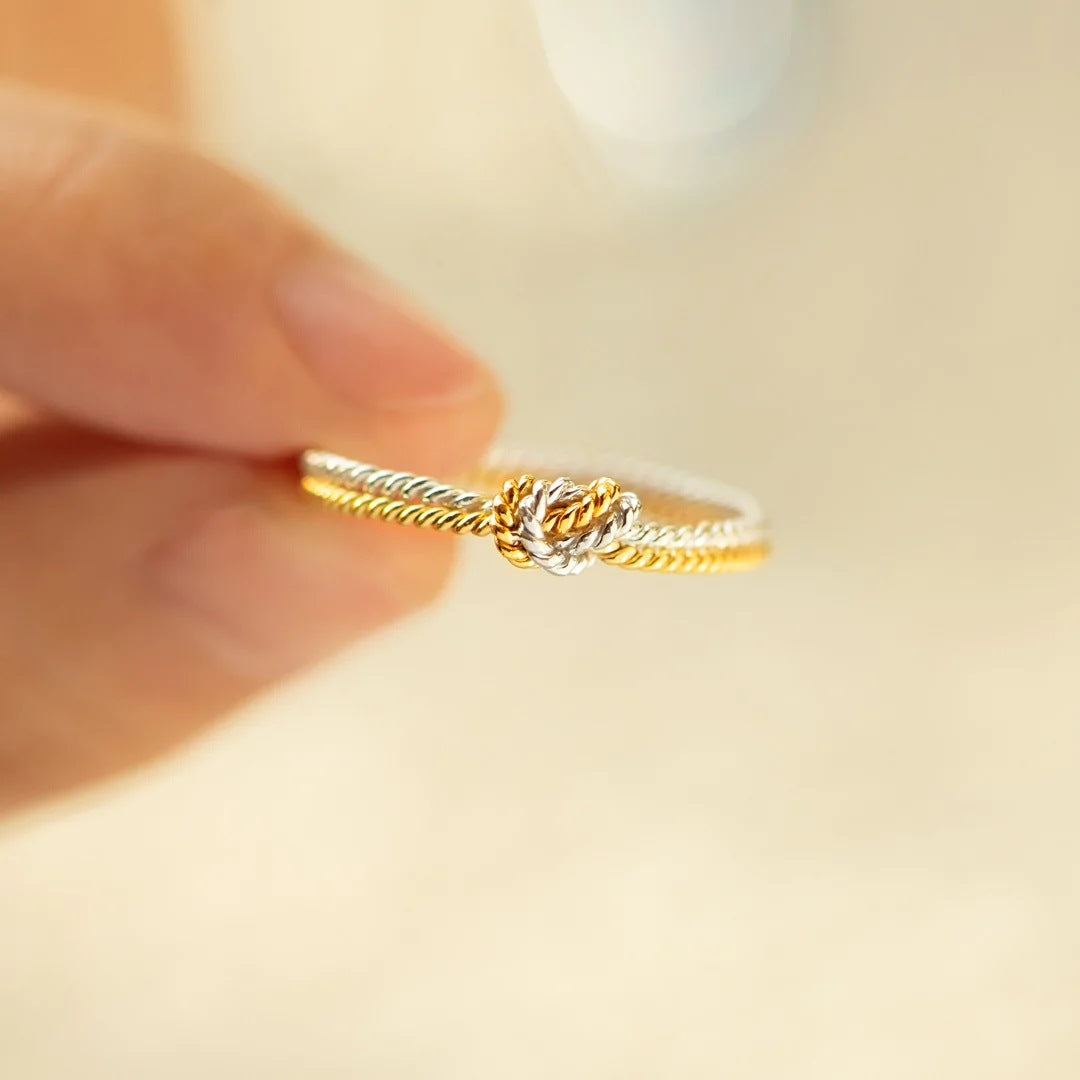 GOLD AND SILVER KNOT RING