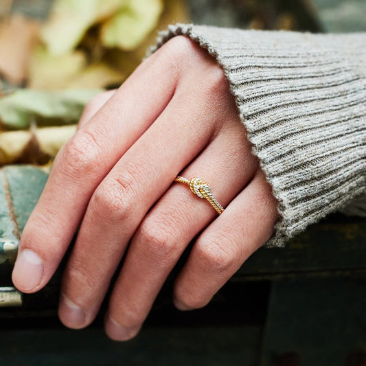 GOLD AND SILVER KNOT RING