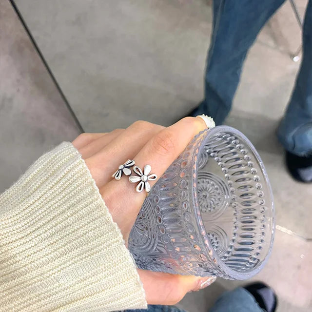 DAISY DELIGHT RING