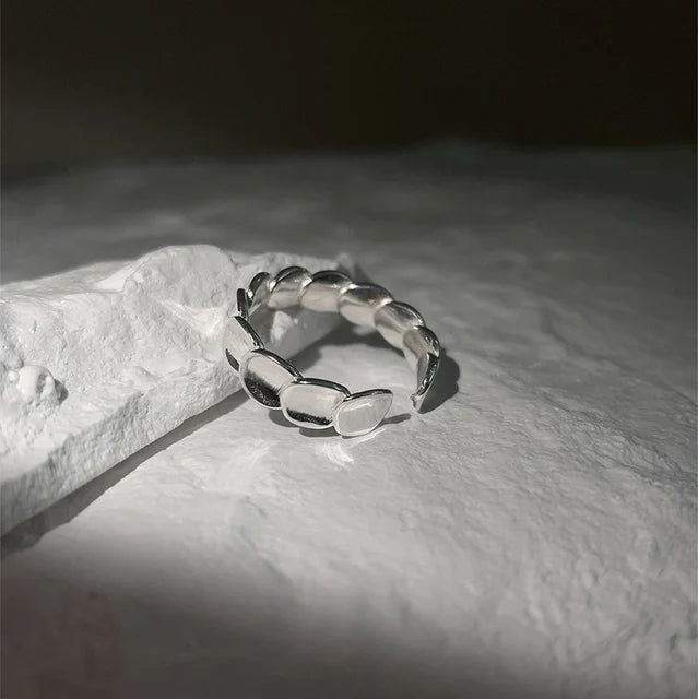 SCALE RING