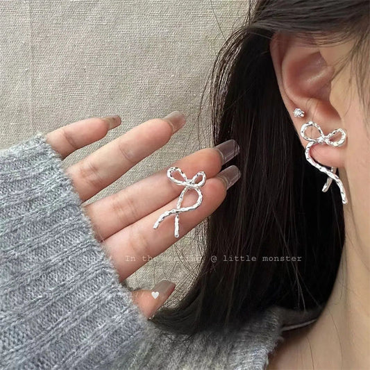 RIBBON SILVER BOW EARRINGS