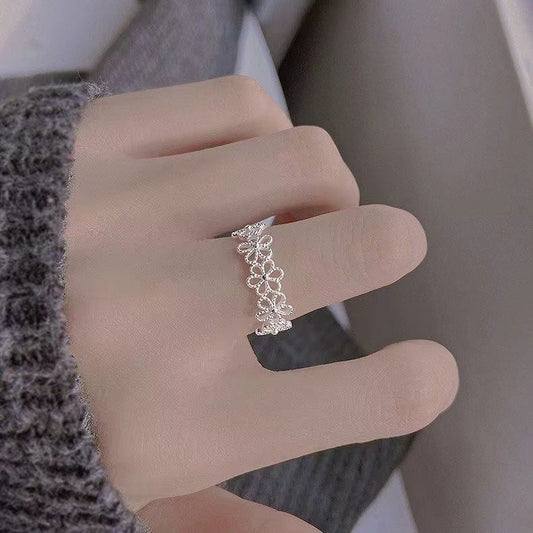 HOLLOW SIX-PETAL FLOWER RING