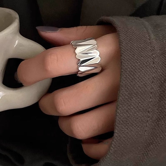 WAVE REFLECTION RING